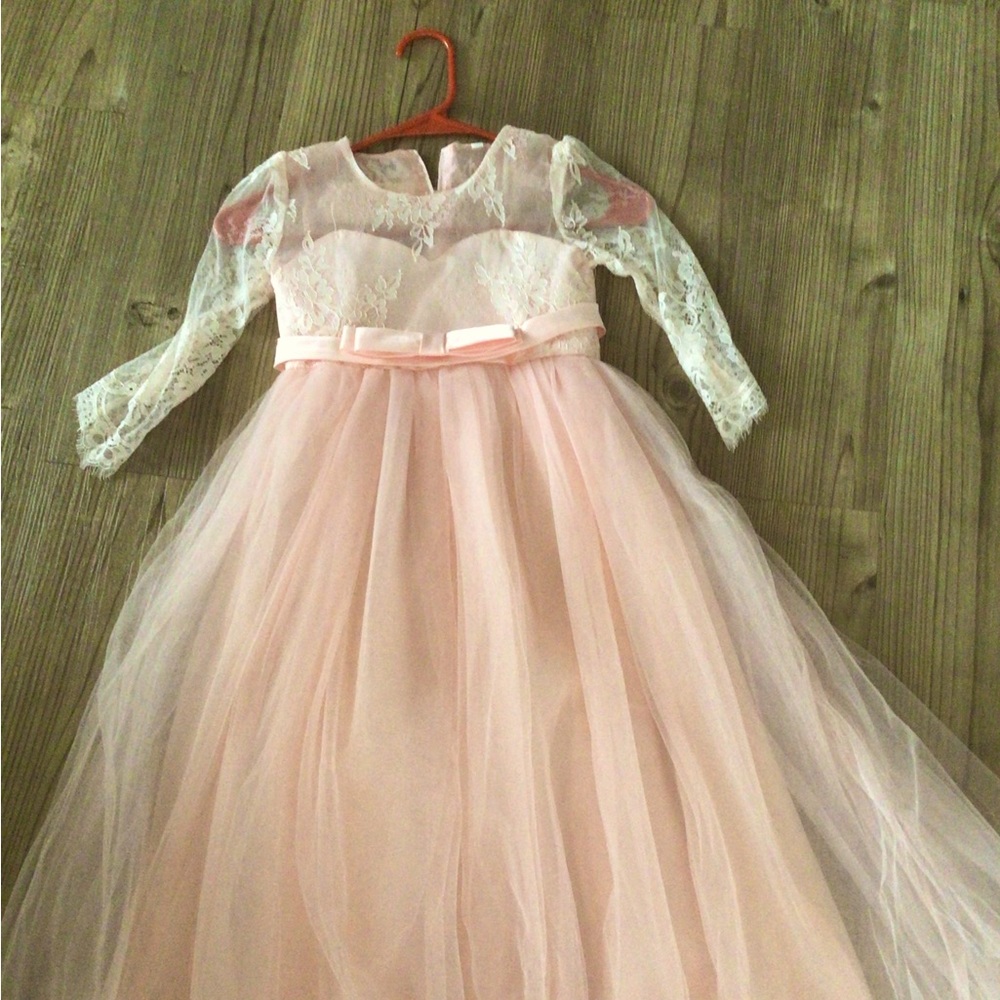 Girls Lace Special Occasion Dress